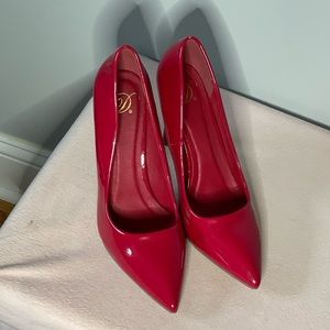 Size 9 Red High Heels with Pointed Toe